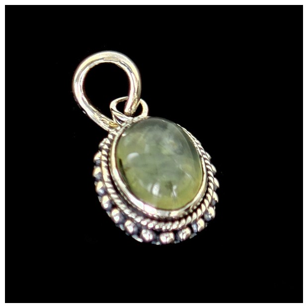 Prehnite pendant in Sterling Silver